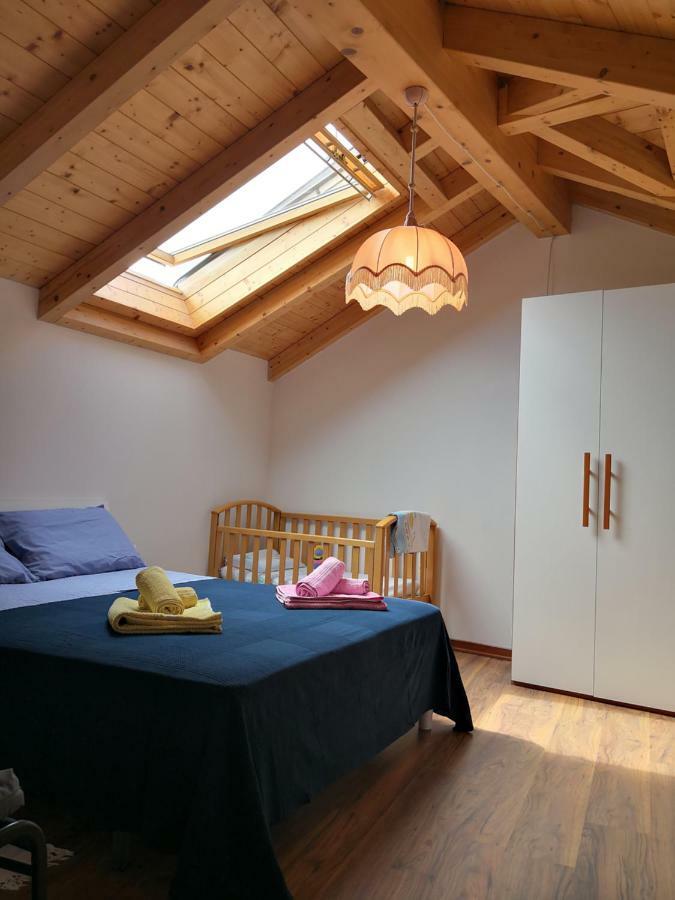 Il Planetario Apartment Verbania Bagian luar foto