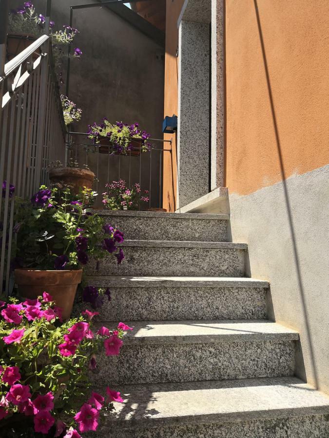 Il Planetario Apartment Verbania Bagian luar foto