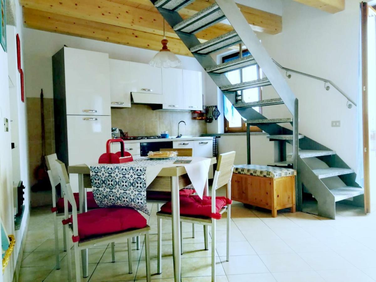Il Planetario Apartment Verbania Bagian luar foto